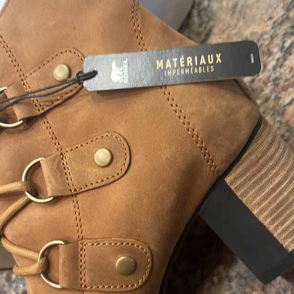 Sorel Addington Lace Up Block Heel Moto Suede Tan Boot NWT’S SZ 9 - Picture 12 of 13
